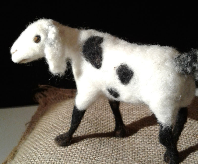 Sculptured Felt: Animals with Donna Goulette – FibreWorks Studio & Gallery